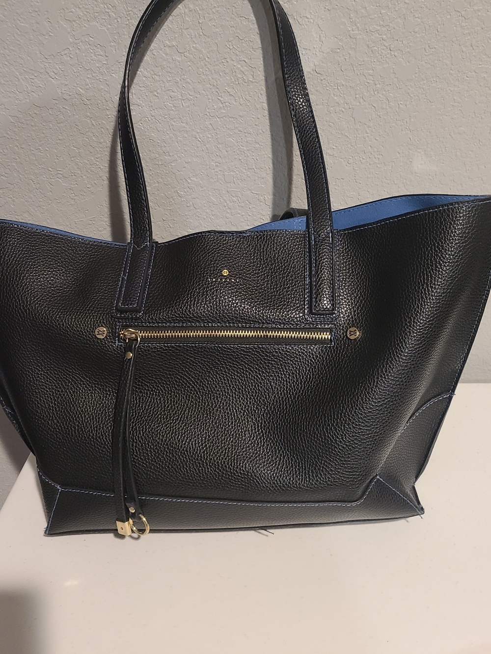 Travanti, Black Leather Tote Bag with Blue Interior - Designer Style